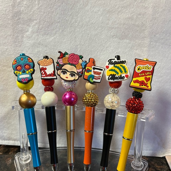 Beautiful custom made beaded pens - Picture 6 of 6